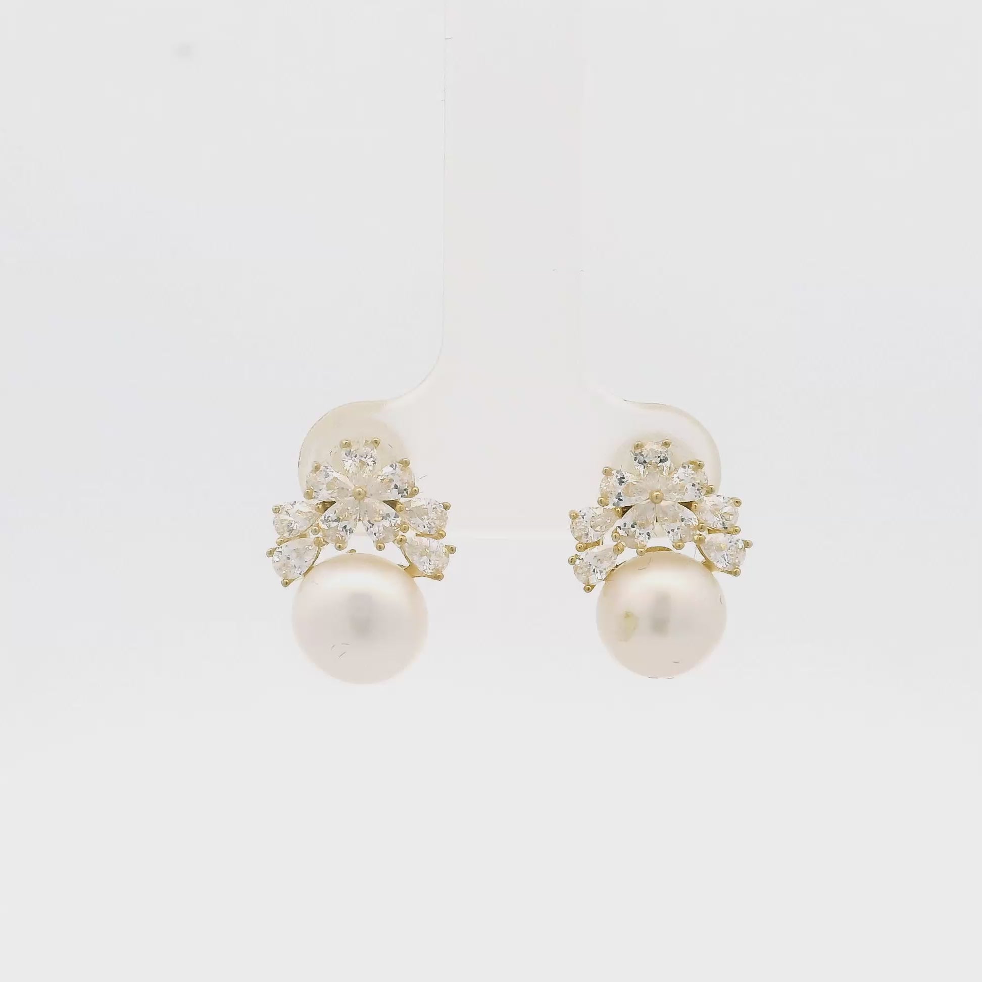 snowstorm-silver-stud-earrings